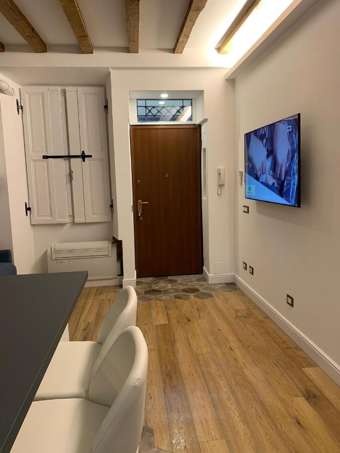 Unique Suite In Milan Center Εξωτερικό φωτογραφία