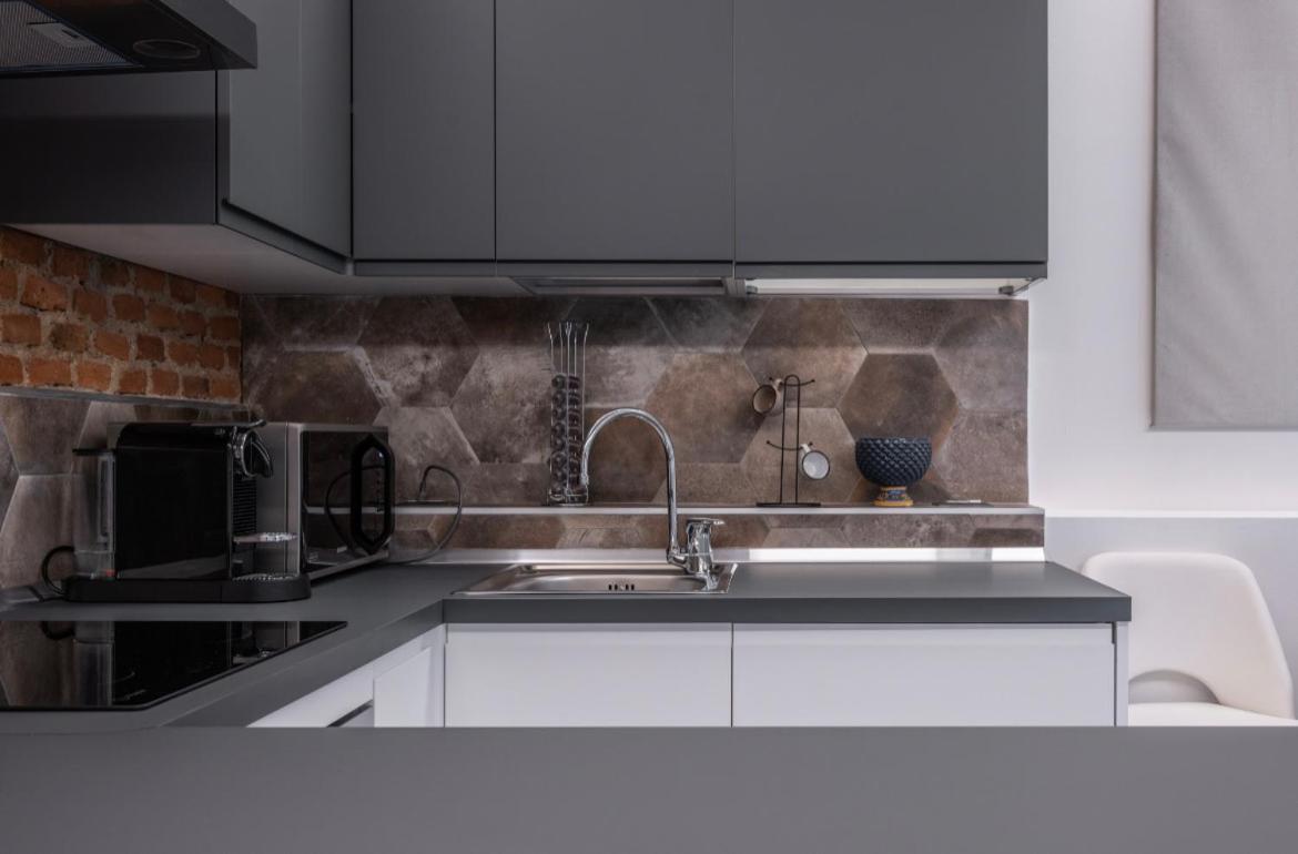 Unique Suite In Milan Center Εξωτερικό φωτογραφία