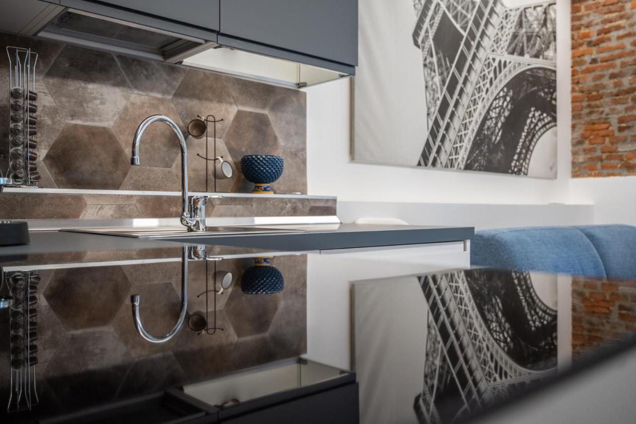 Unique Suite In Milan Center Εξωτερικό φωτογραφία